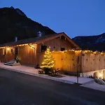 Nickis Bergcamp Διαμέρισμα *