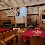 Διαμέρισμα Nickis Bergcamp *