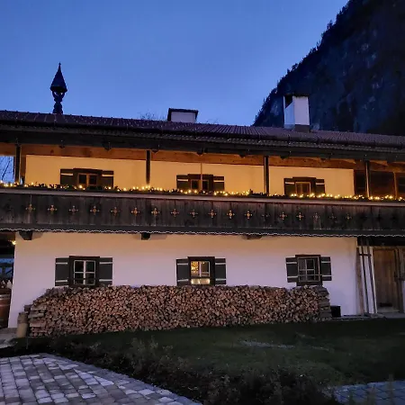 Nickis Bergcamp * 施奈茨尔罗伊特